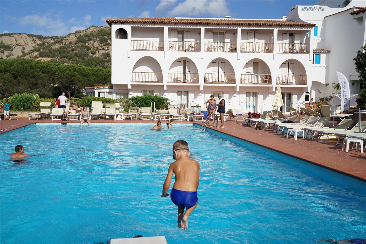 Club Hotel Cormorano Baja Sardinia Exterior foto