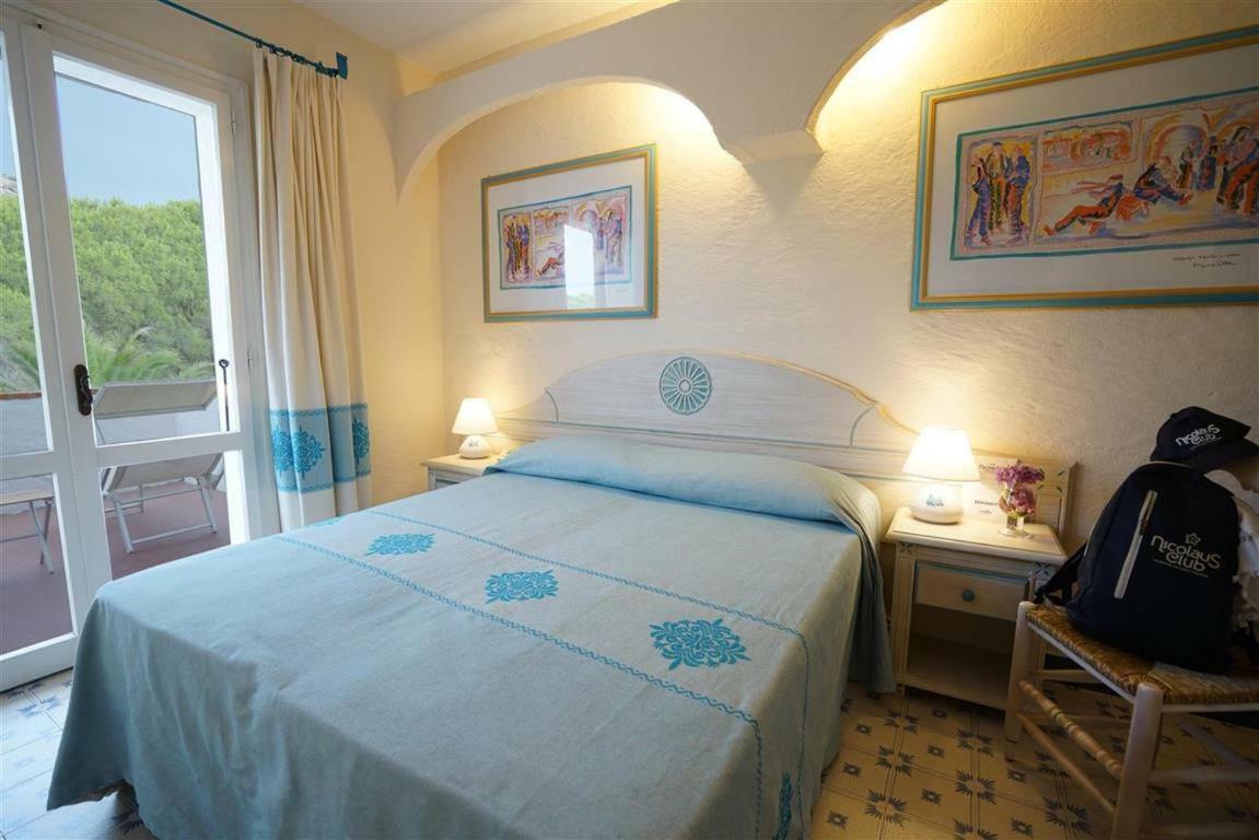 Club Hotel Cormorano Baja Sardinia Exterior foto