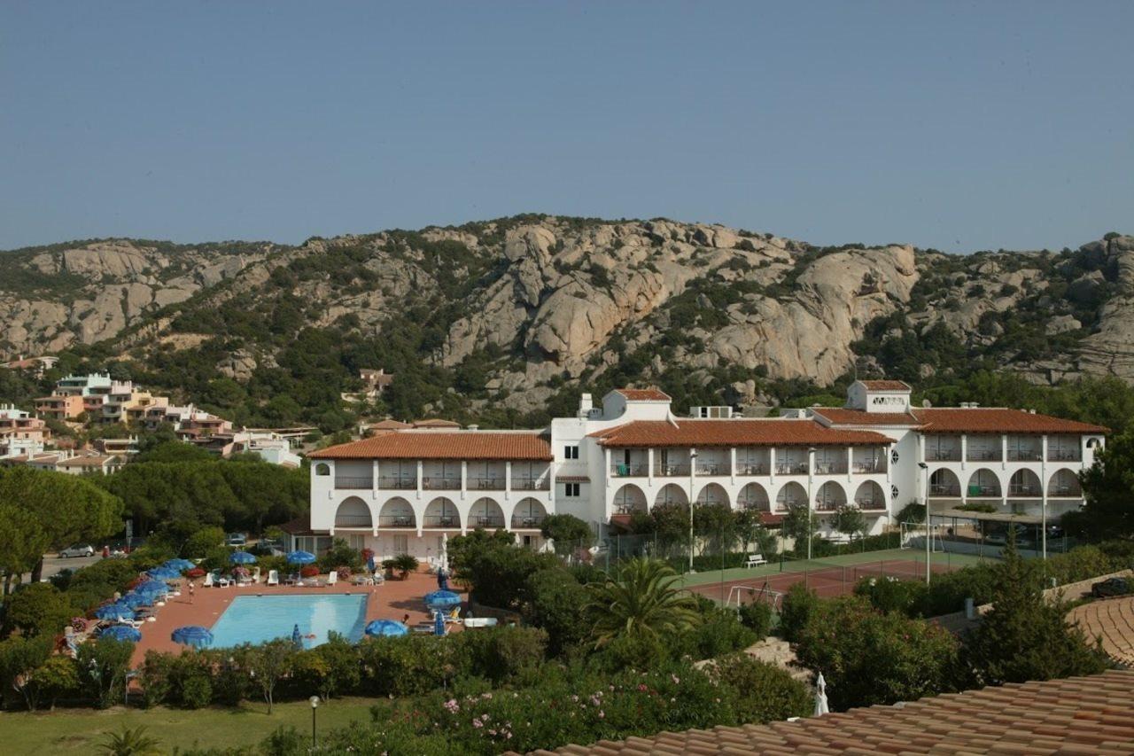 Club Hotel Cormorano Baja Sardinia Exterior foto